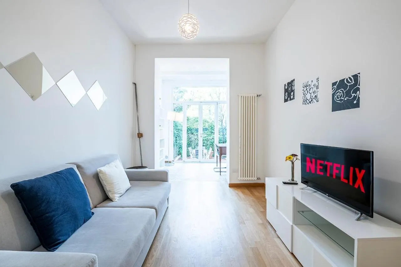Apartment Nicola'S Home - Doppia Suite Con Giardino Privato Florence